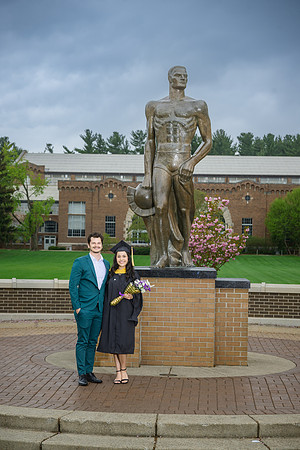 25MSUSpring-0502-Alumni-037