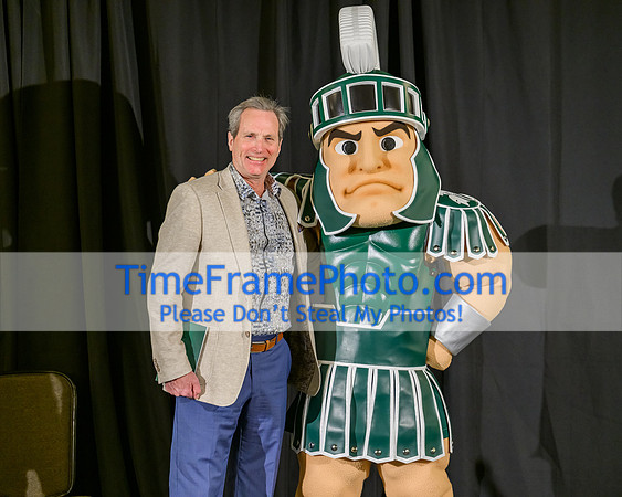 23MSU-Service-Sparty-041