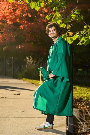 26MSU-FallGrads-1019-Oscar-014