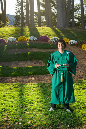 26MSU-FallGrads-1019-Oscar-005