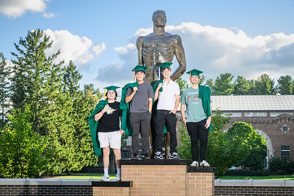 26MSU-FallGrads-0906-Joaquin-007