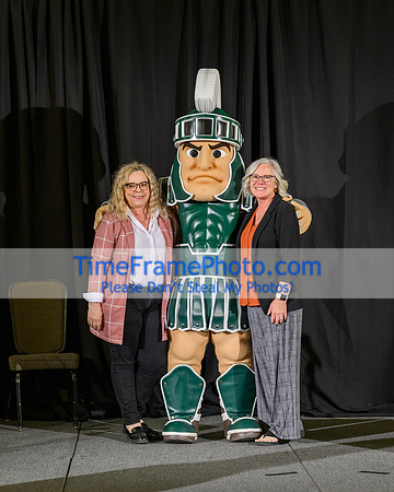 23MSU-Service-Sparty-088