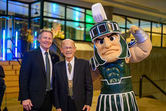 24MSU-UA-GrandAwards-Gala-033