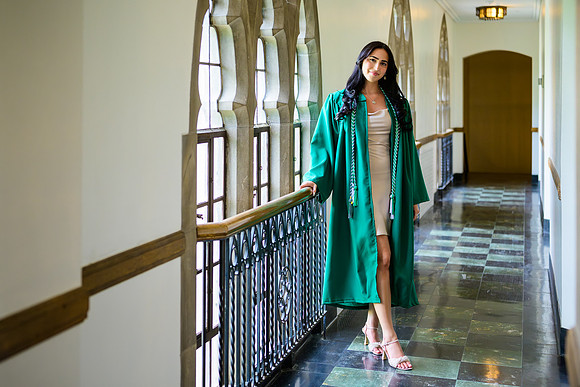 26MSUSpringGrads-0601-Sydney-031