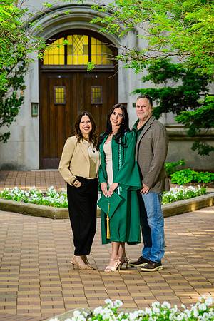 26MSUSpringGrads-0601-Sydney-017