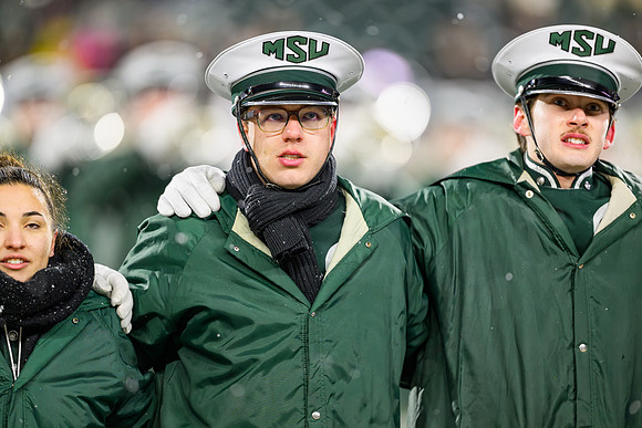 24MSUFB-Rutgers-Band-035