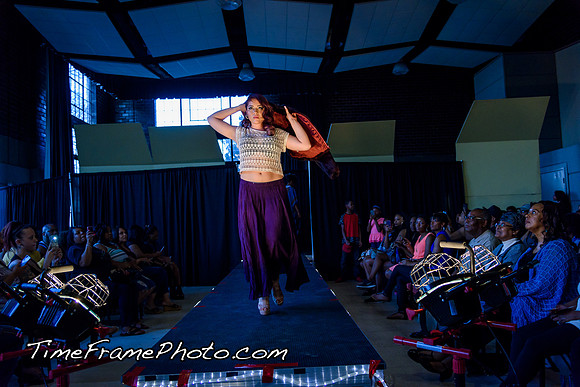 16Alpha-Show-068