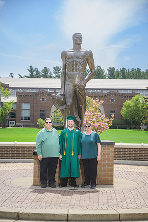 25MSUSpring-0502-Alumni-313