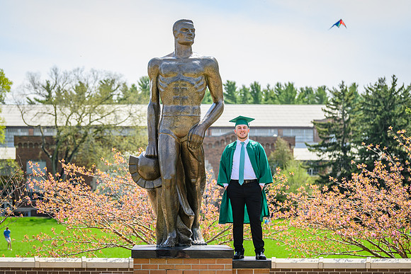 20MSU-Spring-Sun-197