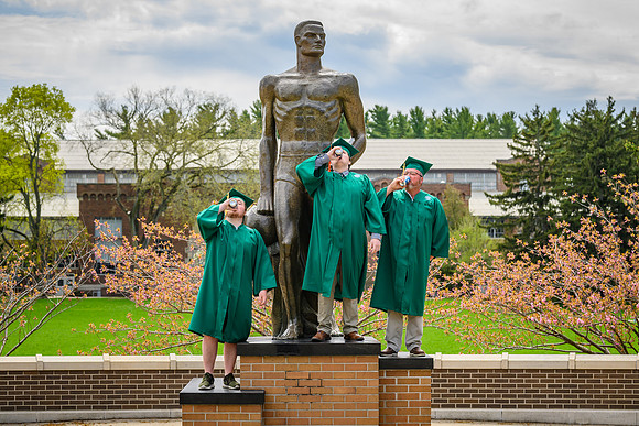 20MSU-Spring-Sun-084