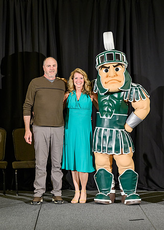 23MSU-Service-Sparty-059-5x7