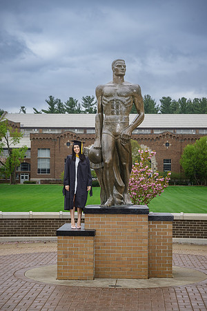 25MSUSpring-0502-Alumni-094