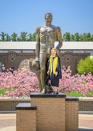 23MSUSpring-0505-Alumni-028-5x7
