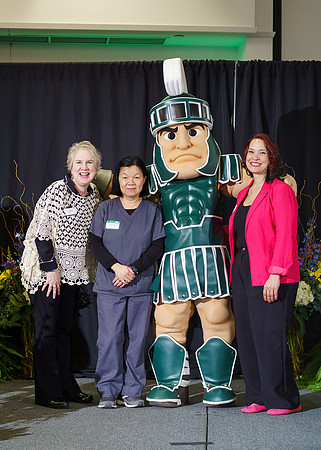 25MSU-ServiceAwards-Sparty-104-5x7