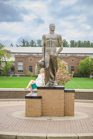 25MSUSpring-0502-Alumni-400