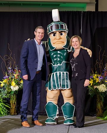 25MSU-ServiceAwards-Sparty-057-8x10