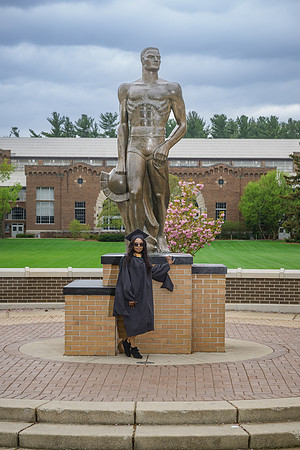 25MSUSpring-0502-Alumni-120