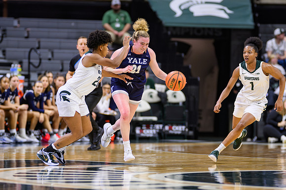 24MSUWBB-Yale-085