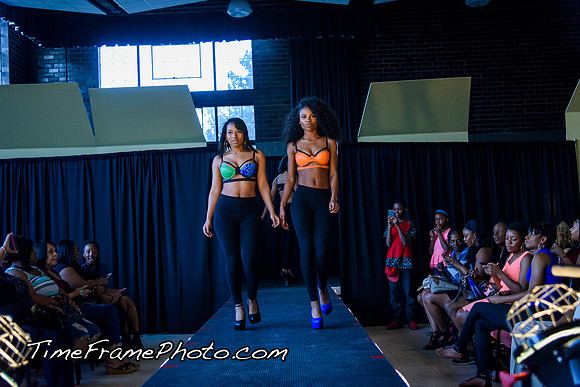 16Alpha-Show-025