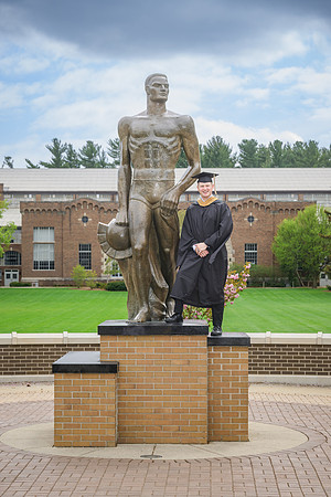 25MSUSpring-0502-Alumni-429
