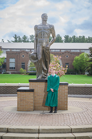 25MSUSpring-0502-Alumni-378