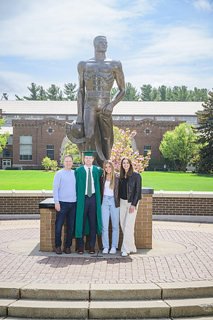 25MSUSpring-0502-Alumni-349