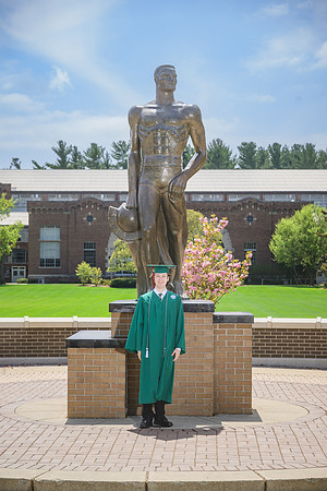 25MSUSpring-0502-Alumni-273