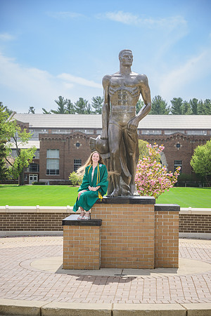 25MSUSpring-0502-Alumni-325