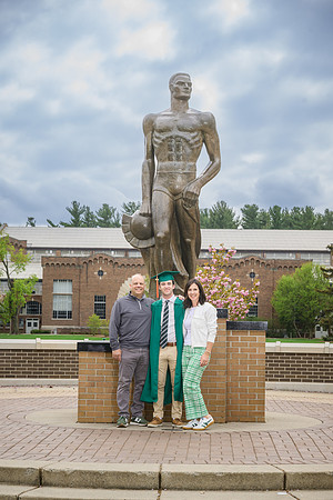 25MSUSpring-0502-Alumni-408