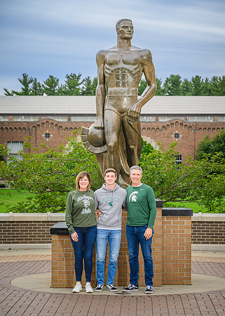 22MSU-FamilyWeekend-101-5x7