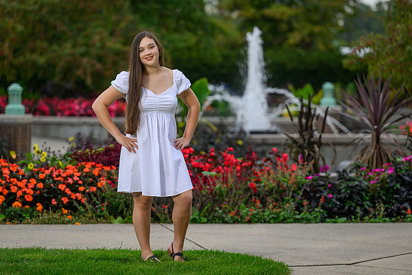 23Senior-Lexie-024