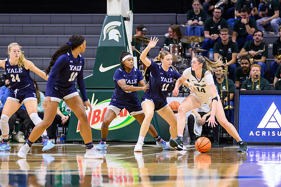 24MSUWBB-Yale-049