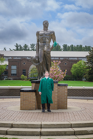 25MSUSpring-0502-Alumni-231