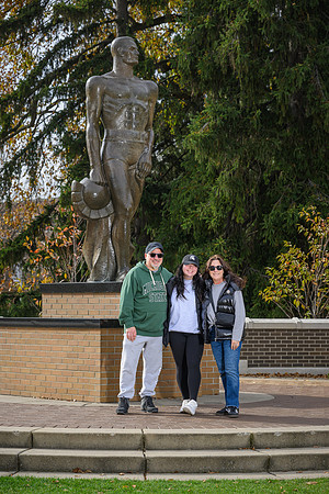 23MSU-FamilyWeekend-010