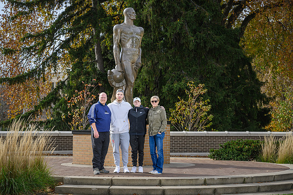 23MSU-FamilyWeekend-007