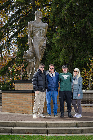 23MSU-FamilyWeekend-013