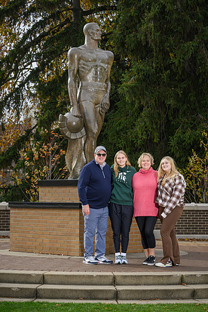 23MSU-FamilyWeekend-014