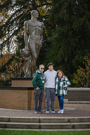 23MSU-FamilyWeekend-059