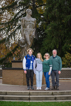 23MSU-FamilyWeekend-049