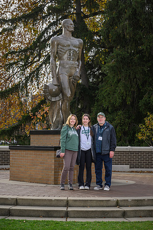 23MSU-FamilyWeekend-061