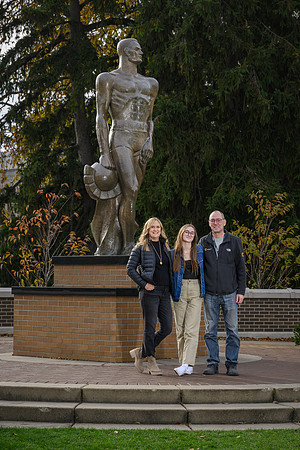 23MSU-FamilyWeekend-069