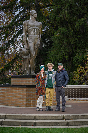 23MSU-FamilyWeekend-086