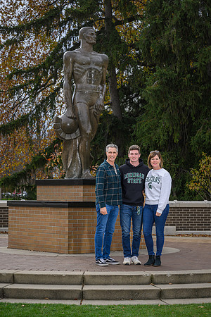 23MSU-FamilyWeekend-083