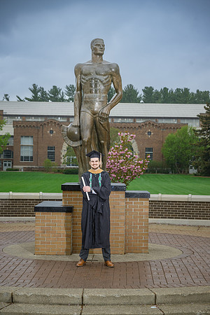 25MSUSpring-0502-Alumni-041