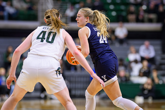 24MSUWBB-Yale-125