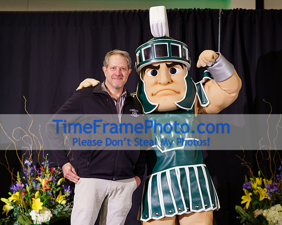 25MSU-ServiceAwards-Sparty-054