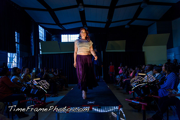 16Alpha-Show-096