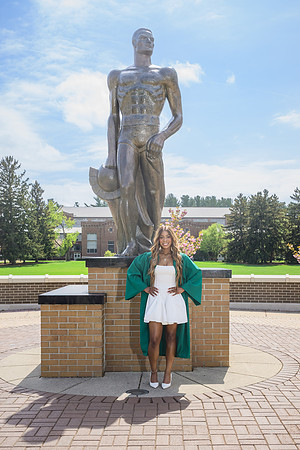 25MSUSpring-0502-Alumni-353