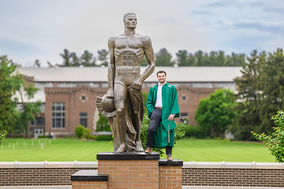 25MSUSpring-0529-Davis-007