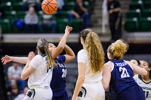 24MSUWBB-Yale-008